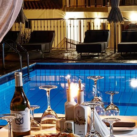 Hermes Hotel Vromolimnos 外观 照片